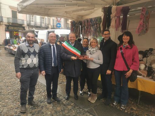 Distretto del Commercio: quasi 500 i commercianti aderenti. A maggio il bando Distretto del Commercio: quasi 500 i commercianti aderenti. A maggio il bando