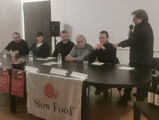 Slow Food, nasce la Comunità del Salam Vecc d’la Dòja: «Valorizziamo i nostri prodotti tipici» Slow Food, nasce la Comunità del Salam Vecc d’la Dòja: «Valorizziamo i nostri prodotti tipici»