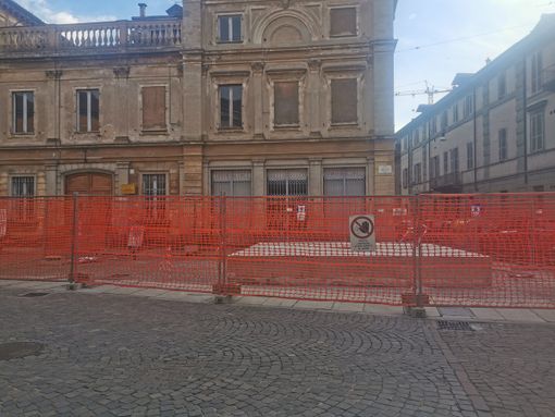 Piazzetta San Marco diventa area di cantiere: ospiterà la gru per i lavori a Casa Berrina Piazzetta San Marco diventa area di cantiere: ospiterà la gru per i lavori a Casa Berrina