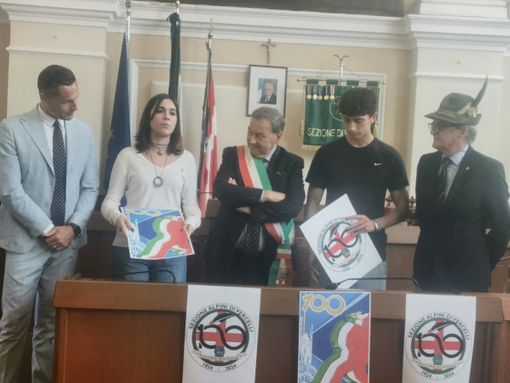 Alpini verso il centenario, presentati logo e manifesto