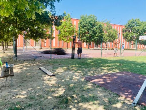 Campo di basket "Alberto Bellan": sostituita la recinzione Campo di basket "Alberto Bellan": sostituita la recinzione