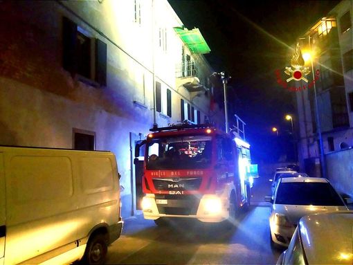 Incendio in un alloggio di via Mombarone Incendio in un alloggio di via Mombarone