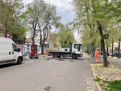 Viale Garibaldi, lavori Asm prima della riqualificazione - FOTO Viale Garibaldi, lavori Asm prima della riqualificazione - FOTO
