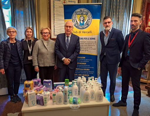 Soroptimist e Carrefour a fianco del centro Eost Soroptimist e Carrefour a fianco del centro Eost