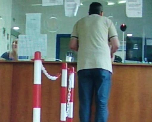 Operatori malati: l'Asl modifica gli orari di alcuni sportelli