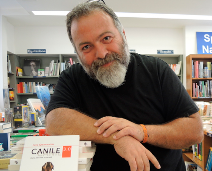 Cani, canili, persone: incontro con Luca Spennacchio Cani, canili, persone: incontro con Luca Spennacchio
