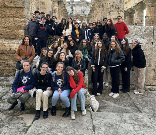 “Ciak si…gita!”. Un successo per l’I.I.S. “Lagrangia” “Ciak si…gita!”. Un successo per l’I.I.S. “Lagrangia”