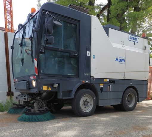 Pulizia nelle strade vercellesi: calendario degli interventi e divieti di sosta Pulizia nelle strade vercellesi: calendario degli interventi e divieti di sosta