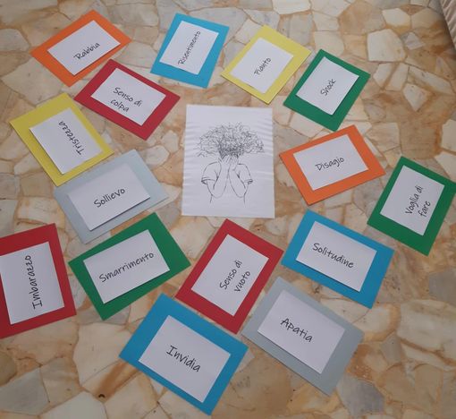 ElabOra: incontri di auto mutuo aiuto per chi vive un lutto ElabOra: incontri di auto mutuo aiuto per chi vive un lutto