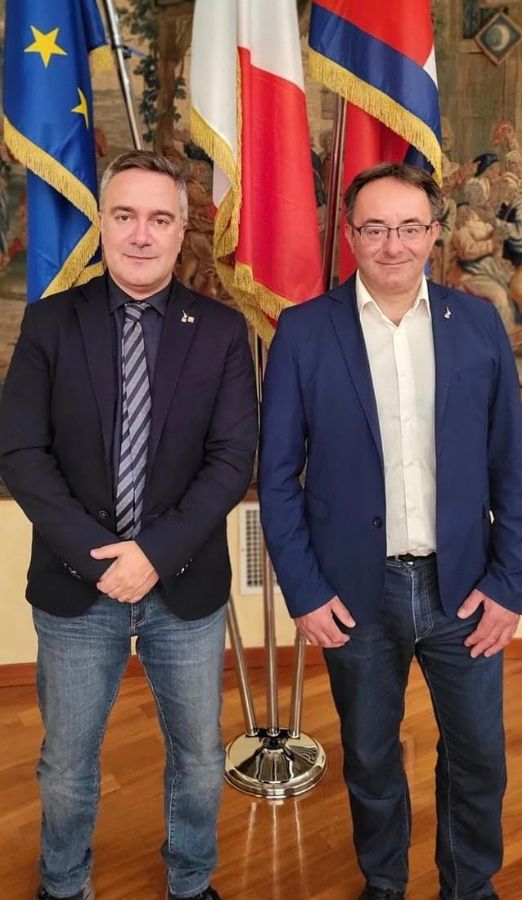 Distretti del Commercio: Vercelli, Valsesia, Cigliano e Gattinara fanno incetta di finziamenti Distretti del Commercio: Vercelli, Valsesia, Cigliano e Gattinara fanno incetta di finziamenti