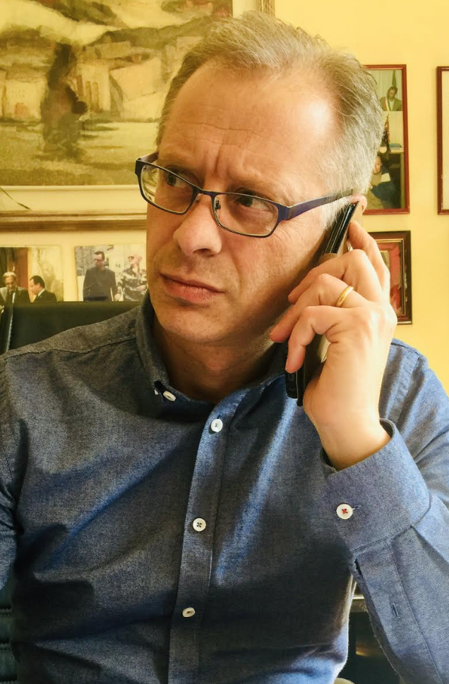 Borgosesia, la telefonata col sindaco finisce in querela Borgosesia, la telefonata col sindaco finisce in querela