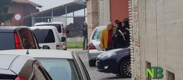 Il blitz dei carabinieri al tempio crematorio di Biella