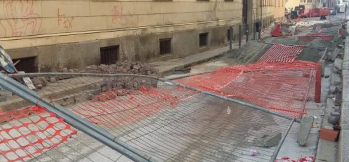 Via Duomo: vandali in azione nel cantiere Via Duomo: vandali in azione nel cantiere