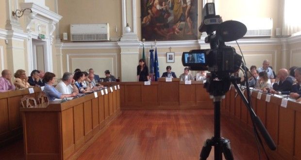 Un titolo scorretto e scandalistico