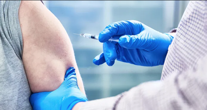 Vaccinazioni aziendali: si parte giovedì