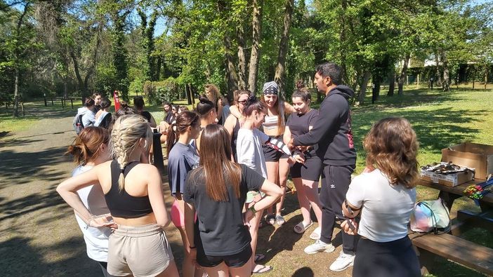 Gli allievi dell'Iis Cavour al “Beach &amp; volley school" di Bibione