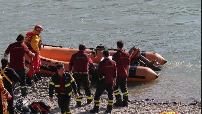 Muore a 22 anni nelle acque del fiume Sesia Muore a 22 anni nelle acque del fiume Sesia