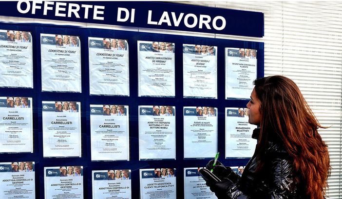 Assunzioni di novembre, 1.080 i posti nel vercellese. Solo 19% saranno stabili Assunzioni di novembre, 1.080 i posti nel vercellese. Solo 19% saranno stabili