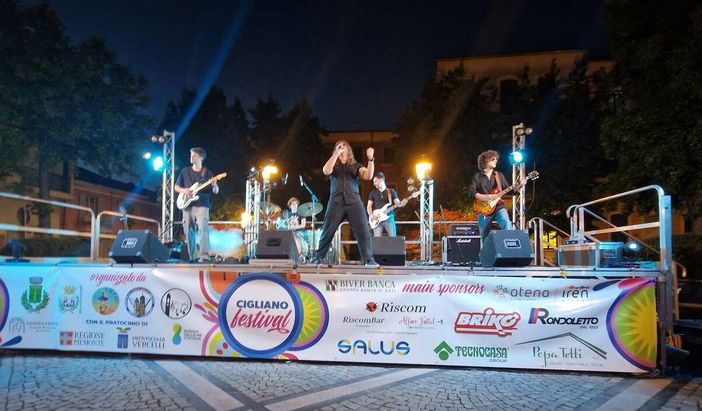 Pieno di pubblico al Cigliano Festival Pieno di pubblico al Cigliano Festival