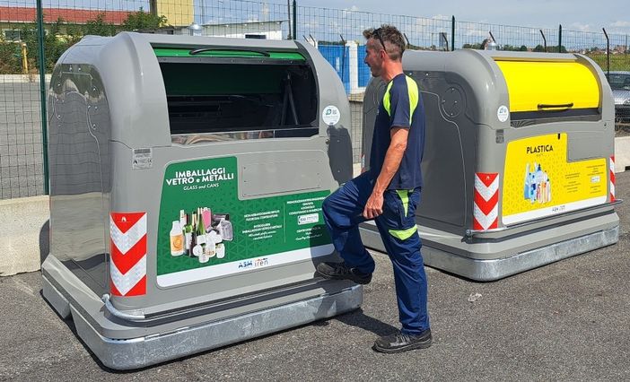 Non si fa la raccolta differenziata mettendo solo dei contenitori grandi, che creano disagio