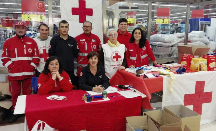 Cri: raccolta alimentare per le famiglie bisognose