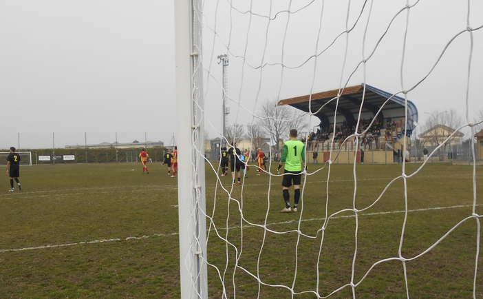 La Virtus Vercelli consolida il 2° posto La Virtus Vercelli consolida il 2° posto