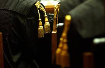 Giustizia, tra separazione carriere, due Csm e Alta Corte: la riforma in aula al Senato Giustizia, tra separazione carriere, due Csm e Alta Corte: la riforma in aula al Senato