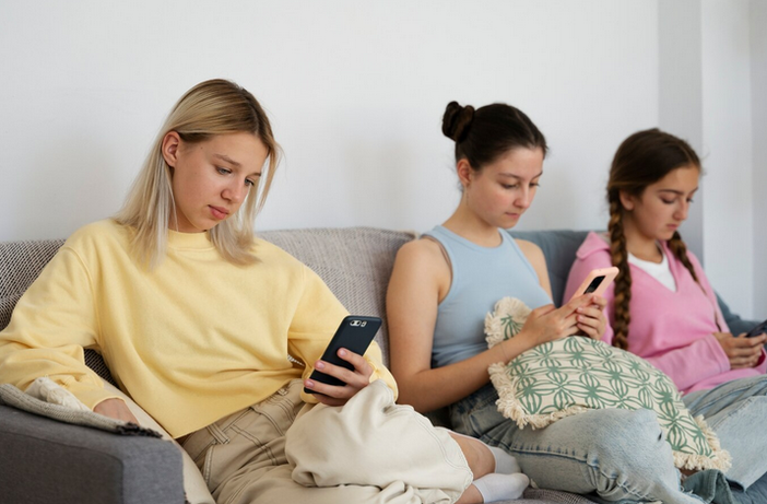 Dipendenza dal telefono: cos'è e come affrontarla? Dipendenza dal telefono: cos'è e come affrontarla?