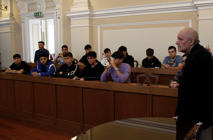 Esposizione capolavori Cnos Fap: l'accoglienza in Comune Esposizione capolavori Cnos Fap: l'accoglienza in Comune