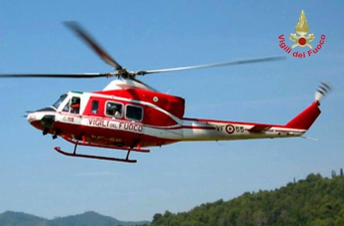 Escursionista bloccato vicino al Rifugio Rosazza, il vento mette a dura prova le operazioni di soccorso Escursionista bloccato vicino al Rifugio Rosazza, il vento mette a dura prova le operazioni di soccorso