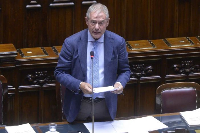 Urso “Competenze, innovazione e Made in Italy pilastri della competitività”