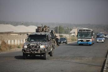 Nigeria, raid aereo dei militari contro mercato nel nordest: almeno 100 morti Nigeria, raid aereo dei militari contro mercato nel nordest: almeno 100 morti