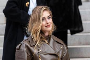 Chiara Ferragni e la paura per i fulmini in volo: "Mai visto niente del genere" Chiara Ferragni e la paura per i fulmini in volo: "Mai visto niente del genere"
