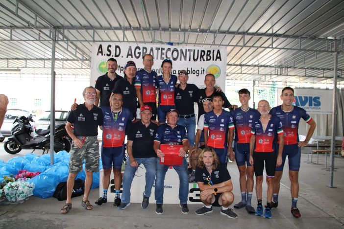 Velo Club, ottimi risultati ad Agrate Conturbia - FOTO Velo Club, ottimi risultati ad Agrate Conturbia - FOTO