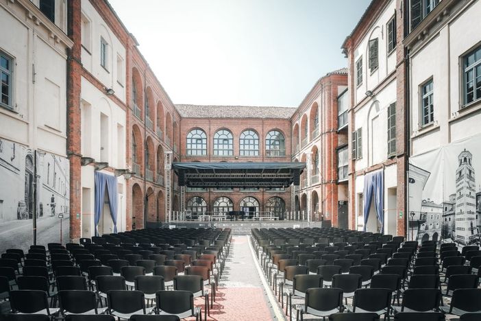 La Bohème si apre alle case di riposo e alle associazioni un’anteprima speciale il 17 luglio a Fossano La Bohème si apre alle case di riposo e alle associazioni un’anteprima speciale il 17 luglio a Fossano