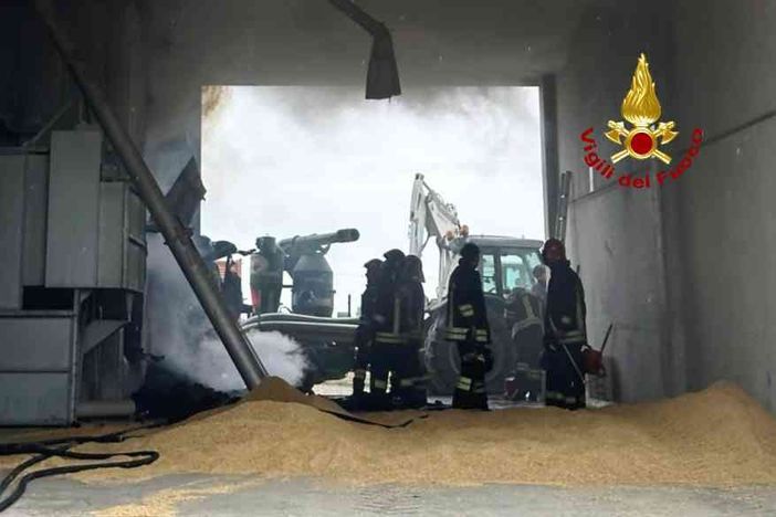 Essiccatoio a fuoco, gravissimi danni Essiccatoio a fuoco, gravissimi danni