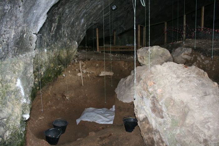 Tornano alla luce gli antichi abitanti delle grotte del Fenera