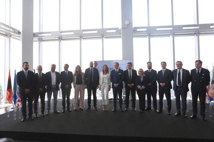 Undici assessori e due sottosegretari: ma nella giunta regionale Vercelli non c'è