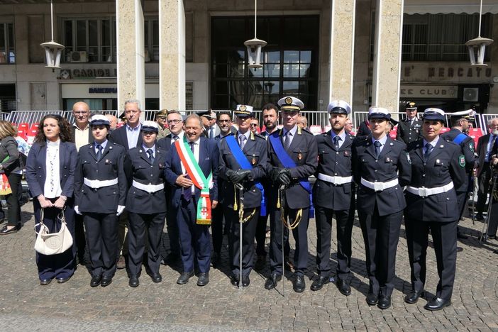 Cinque nuovi civich in servizio in città; due a Santhià, uno a Livorno, Tronzano e Coser - FOTO Cinque nuovi civich in servizio in città; due a Santhià, uno a Livorno, Tronzano e Coser - FOTO