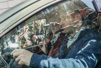Caso Garlasco, Tg1: Sempio intercettato: "Ho visto il video di Chiara e Alberto". L'indagato non ha risposto ai pm. La Procura: "Indagini non sono finite"