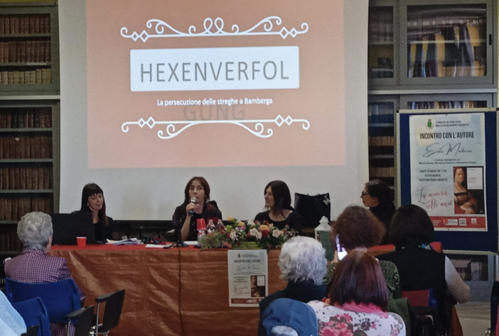 "La memoria nelle mani" alla biblioteca di Cigliano "La memoria nelle mani" alla biblioteca di Cigliano