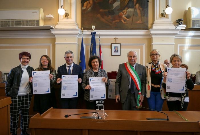 Proteggere i bambini nell'"ambiente digitale"