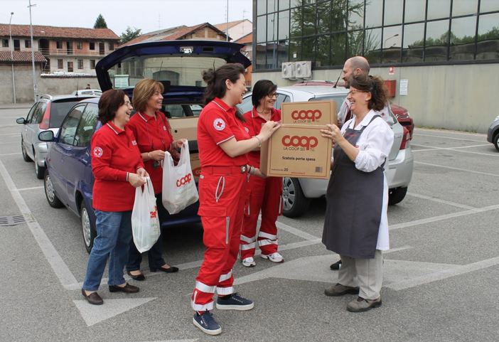 Raccolta alimentare per Emporio solidale, Banco solidale e centro d'ascolto Caritas