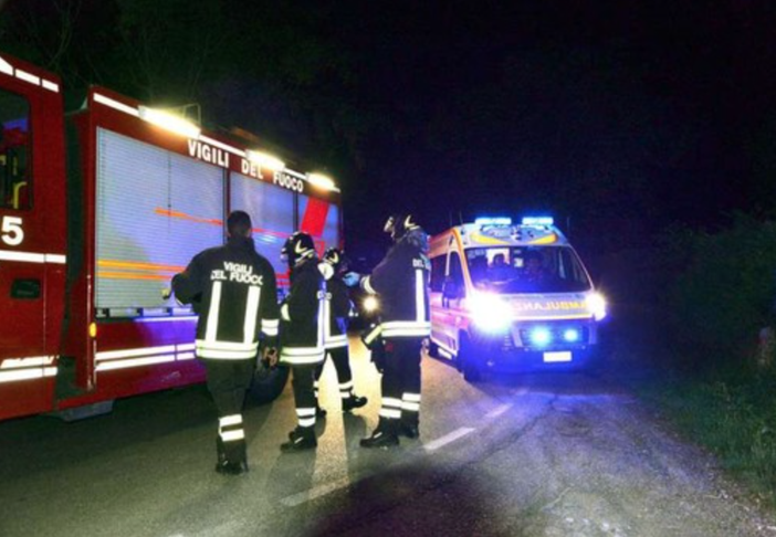 Incendio nella notte, muore una donna di 87 anni Incendio nella notte, muore una donna di 87 anni