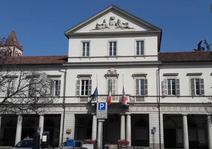 Piazza del Municipio, cambia la viabilità durante il cantiere