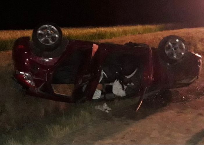 Si ribalta con l'auto, lunghe code sulla provinciale per Gattinara FOTO