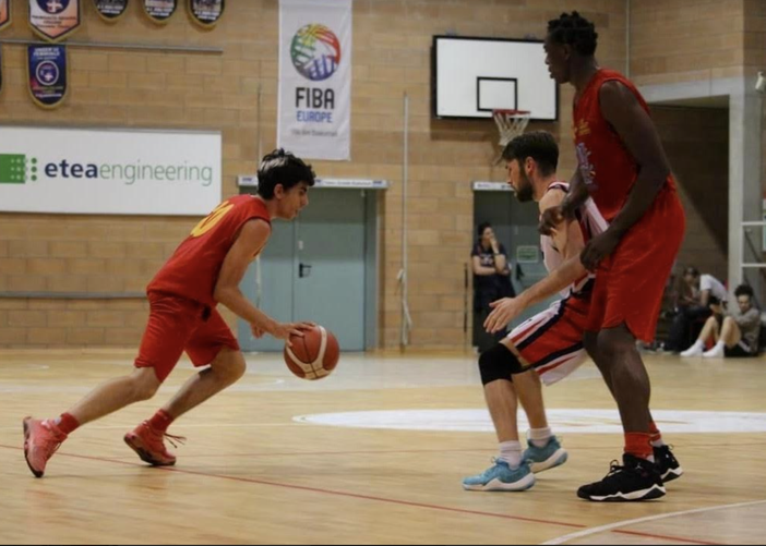 Cigliano Basket: appuntamento alle 20 al al PalaGerardi (ore 20, garatre) Cigliano Basket: appuntamento alle 20 al al PalaGerardi (ore 20, garatre)