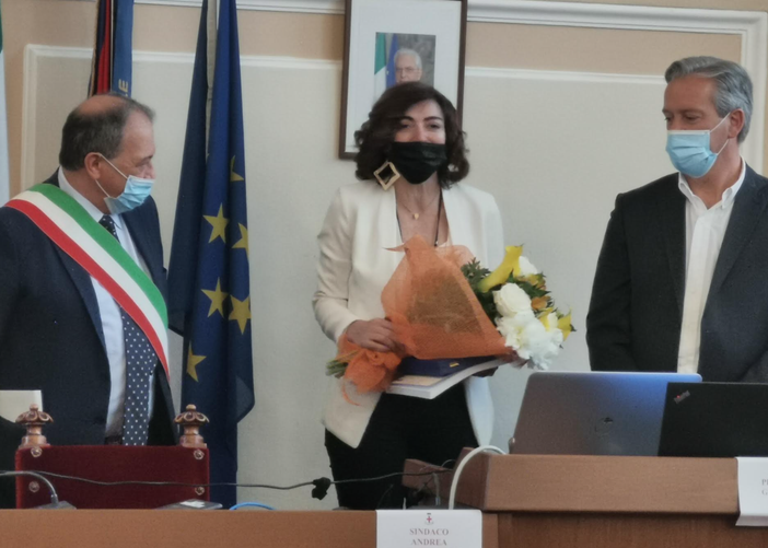 «Una scienziata che porta il nome di Vercelli in giro per il mondo»