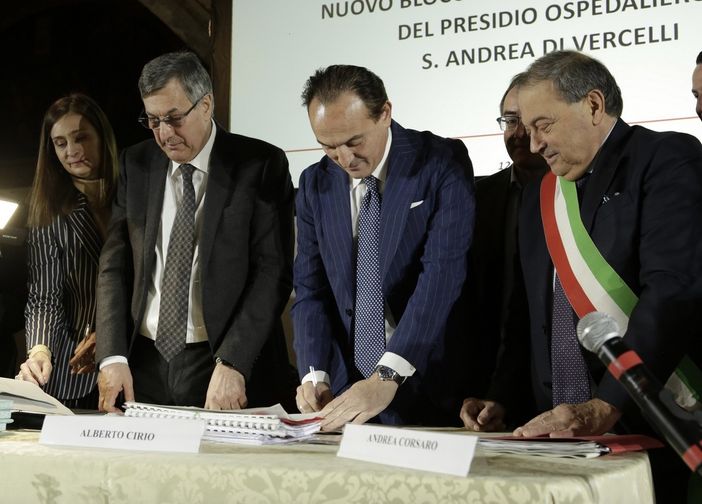 La firma del protocollo per la realizzazione del nuovo stabile