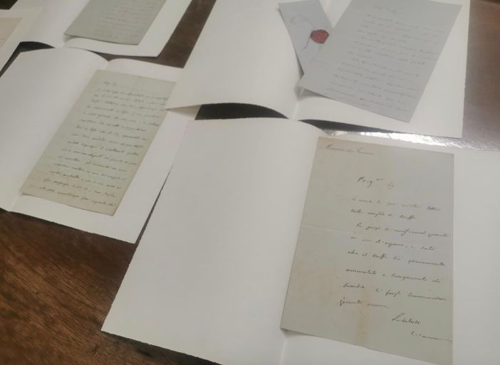 Cavour, le lettere ritrovate e un mese di eventi Cavour, le lettere ritrovate e un mese di eventi